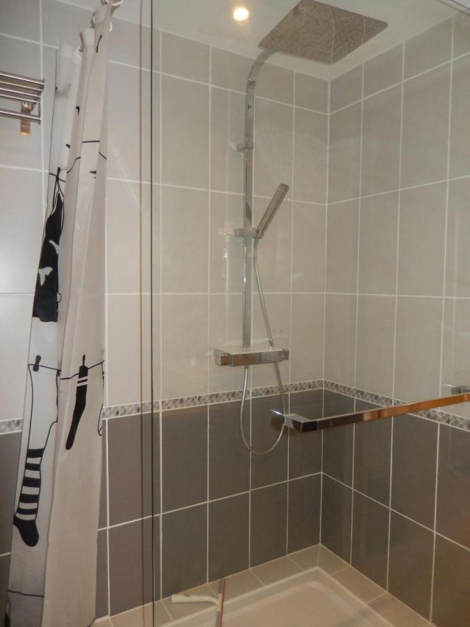 Les Quatre Saisons Bed & Breakfast Antogny-le-Tillac Exterior photo